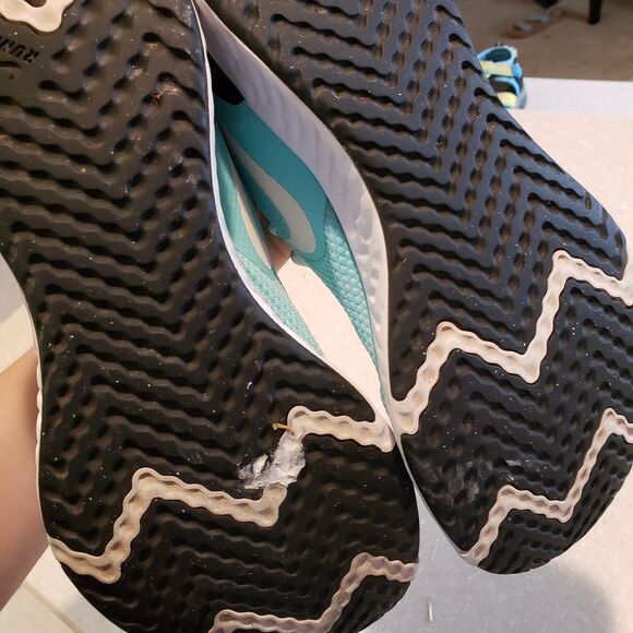 Nike Womens Revolution 5 BQ3207-301 Blue Running Shoes Sneakers Size 9 - Picture 7 of 8